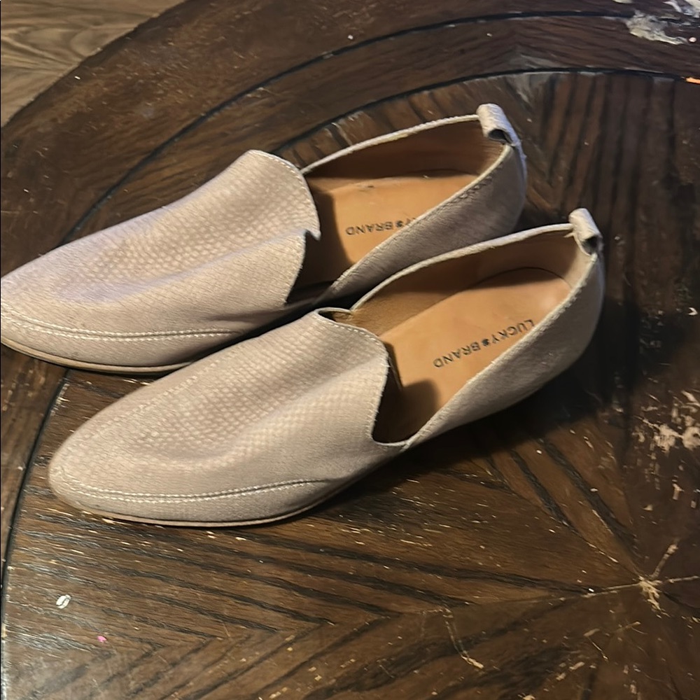 Lucky Brand Womens Tan Loafers